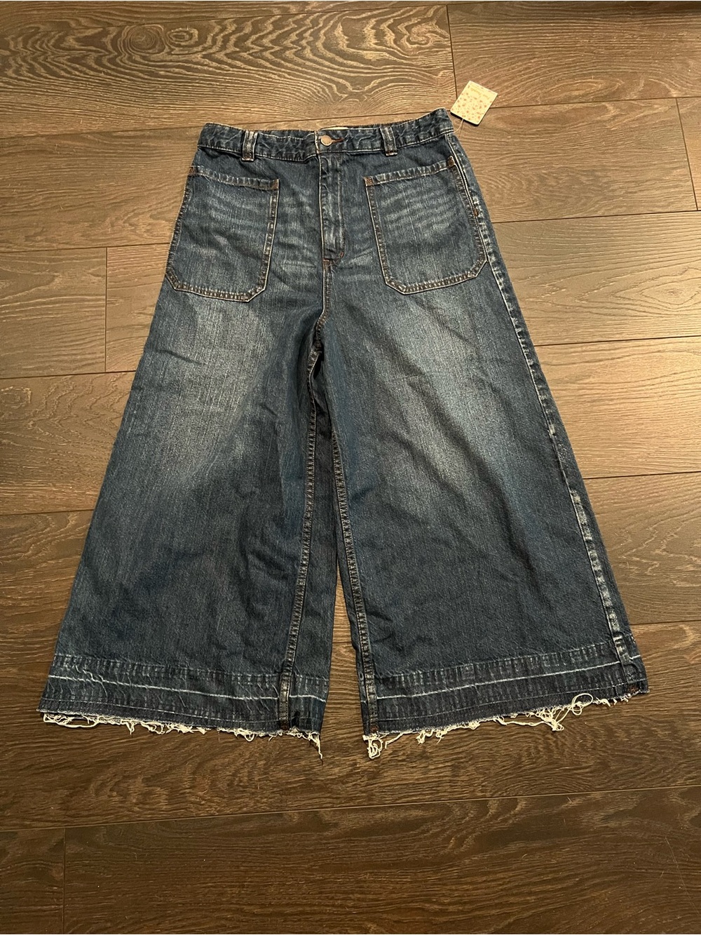 Free People we the Free Wide-Leg Cropped Jeans in Dark Blue Denim Sz 31 NEW - Picture 7 of 11